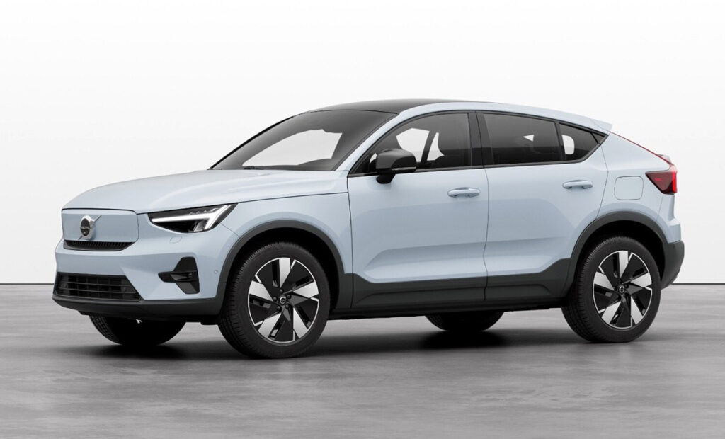 Volvo's C40 and XC40 EVs now come with a rear wheel drive option and extra range.